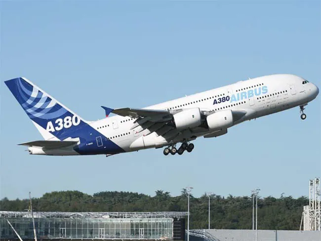Airbus και Siemens κατασκευάζουν ηλεκτρικά αεροπλάνα
