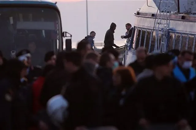 Νέες επαναπροωθήσεις προσφύγων από τα νησιά προς την Τουρκία