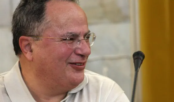 Κοτζιάς σε φοιτητή: Την είπες την εξυπνάδα σου