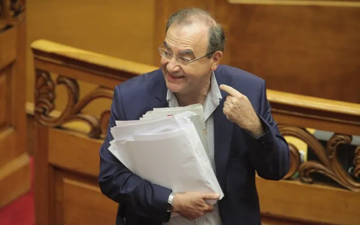 Στρατούλης: Δεν υπάρχουν περιθώρια να κοπούν οι συντάξεις ούτε ένα ευρώ
