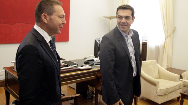 Τσίπρας- Στουρνάρας διαλύουν τις σκιές