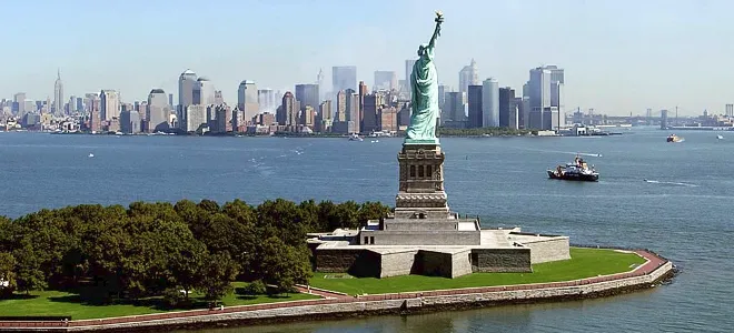DW: Happy Birthday, Lady Liberty