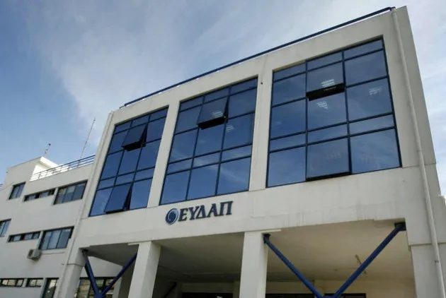 Χωρίς νερό περιοχές του Πειραιά