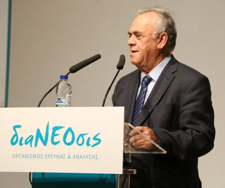 «Έφοδος» σε Εθνική- Πειραιώς