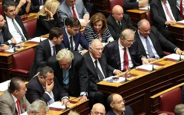 Αποχώρησε από την Ένωση Κεντρώων ο Γιώργος Καρράς