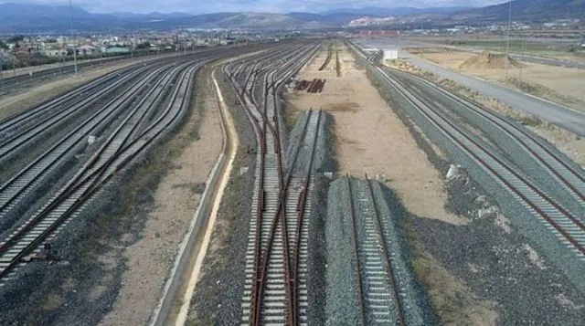 Γερμανία: Προτεραιότητα στη μεταφορά ενέργειας θα δίνεται στα τρένα