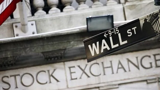 Συνέχεια ανοδικού σερί στη Wall Street με νέο ιστορικό υψηλό