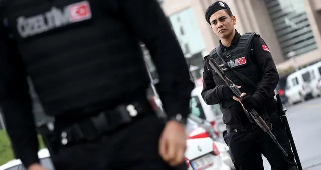 Τουρκία: Σε διαθεσιμότητα 2.000 ακόμα εκπαιδευτικοί