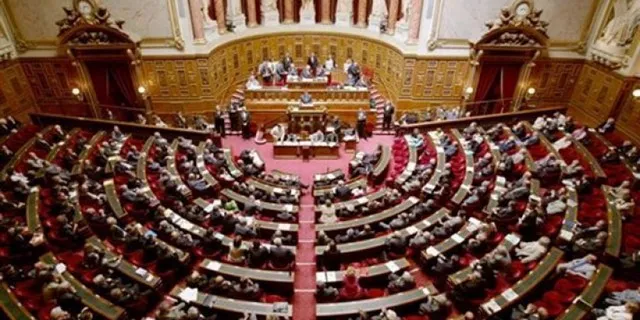 Γαλλία: Εγκρίθηκε ο προϋπολογισμός για το 2017