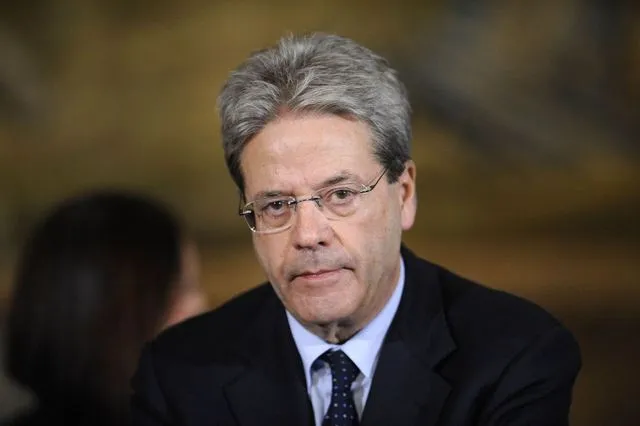 Υπέρ της ανάληψης νέου χρέους από την ΕΕ o Π. Τζεντιλόνι 