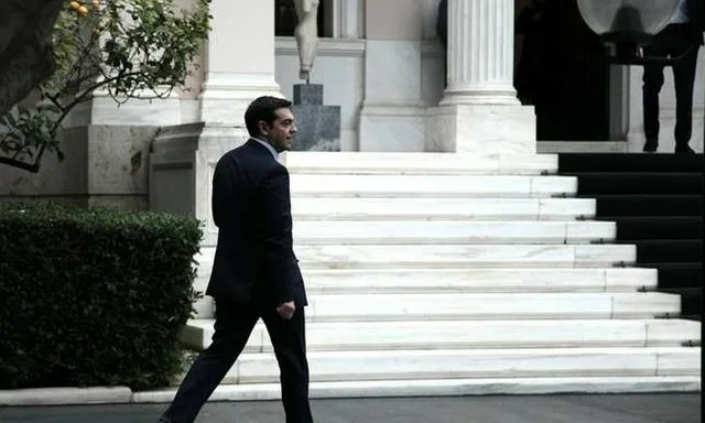 Να σταματήσει την εκλογολογία επιδιώκει το Μαξίμου