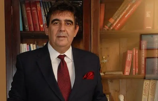 «Ανάσα» η Θυρεοειδεκτομή με σχεδόν μηδενικό υπόλειμμα
