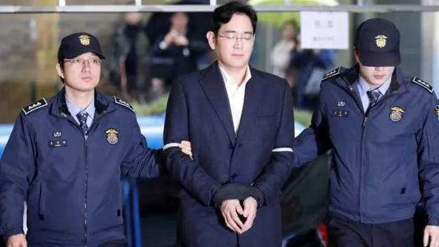 Φυλάκιση 12 ετών για τον αντιπρόεδρο της Samsung ζήτησαν οι εισαγγελείς