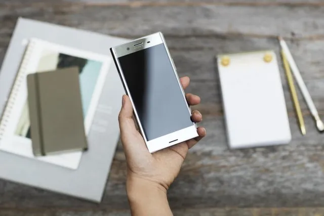 Ακουστικά αξίας €300 δώρο με το Xperia XZ Premium!