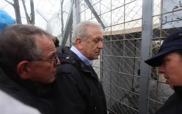 Αβραμόπουλος για Qatargate: Η υπόθεση αυτή δεν με αφορούσε ποτέ