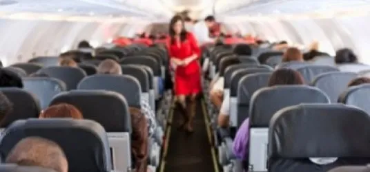 ΗΠΑ: Αεροπλάνο πήρε φωτιά κατά την απογείωση
