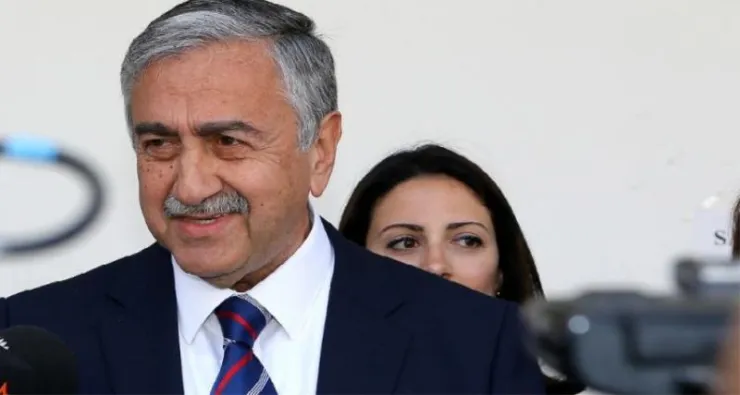 Κυπριακό: «Φόρμουλα πακέτου» αντιπρότεινε ο Ακιντζί