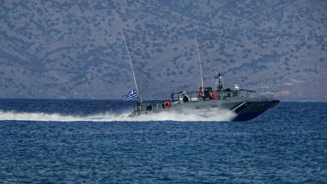 Τουρκικό σκάφος παρενόχλησε Ελληνοκύπριους ψαράδες