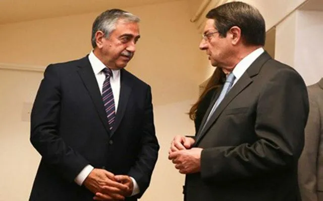 Δυσφορία Αναστασιάδη για την στάση Ακιντζί