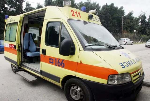 Αχαΐα: 17χρονος τραυματίστηκε σοβαρά από κροτίδα 