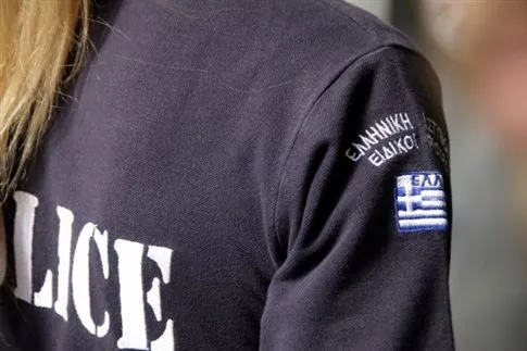 Θεσσαλονίκη: Μετανάστες σε ομηρεία από 3 νεαρούς