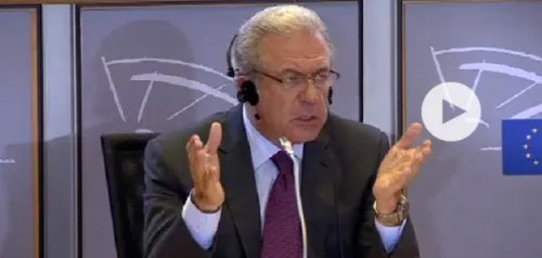 Αβραμόπουλος: Οι τραγωδίες στην Μεσόγειο πρέπει να λάβουν τέλος