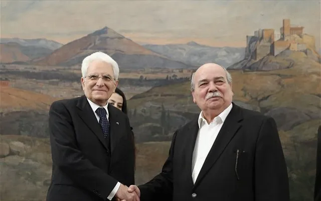 Συνάντηση Βούτση - Ματαρέλα με αιχμές για τη λιτότητα