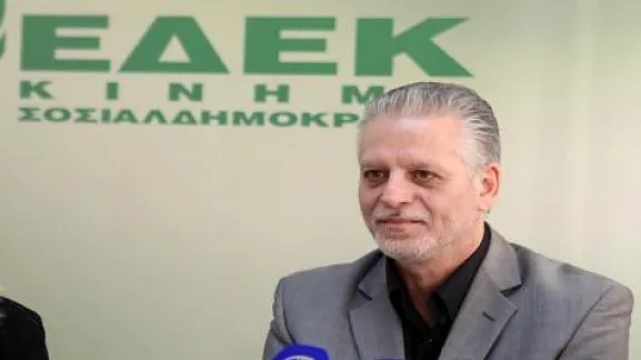 ΕΔΕΚ: Δημοψήφισμα πριν την τελική συμφωνία για το Κυπριακό