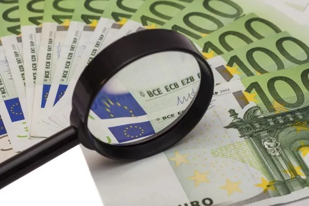 Μπαράζ ελέγχων των επιχειρήσεων με ένα κλικ
