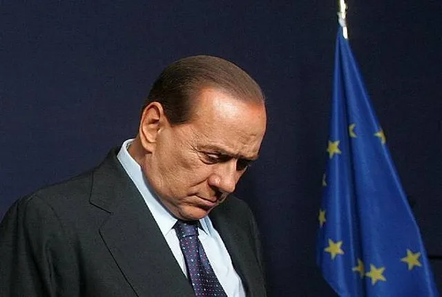 Παράλληλο νόμισμα προτείνει για την Ιταλία ο Μπερλουσκόνι