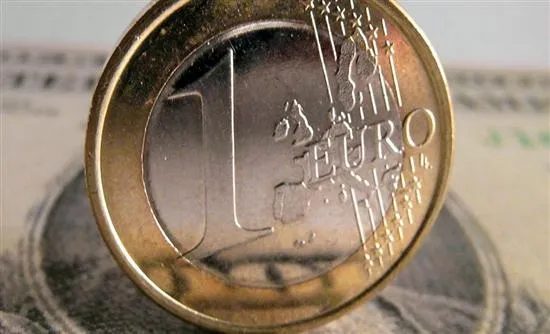 Ένταξη στο ευρώ το 2022 «βλέπει» η Ρουμανία