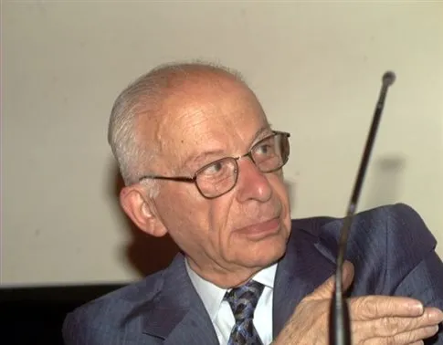 Πέθανε ο δημοσιογράφος Στάθης Ευσταθιάδης