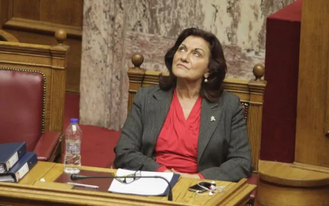 Φωτίου: Να μην ανησυχεί κανείς για το ΚΕΑ