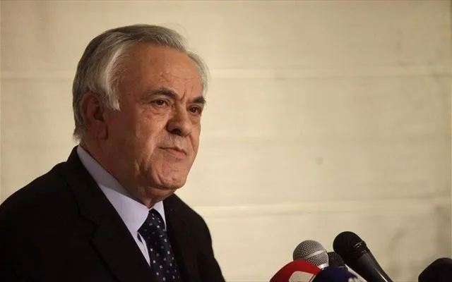 Δραγασάκης: Σημαντική μείωση των κόκκινων δανείων το 2017