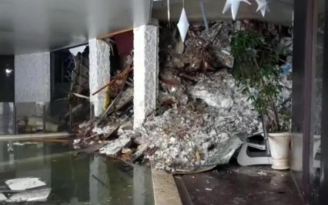 Ιταλία: Εικόνες από το ξενοδοχείο που θάφτηκε στο χιόνι