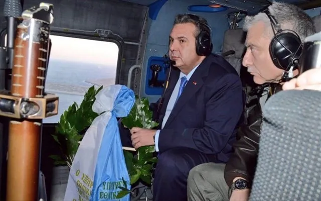 Στεφάνι στα Ίμια έριξε ο Πάνος Καμμένος