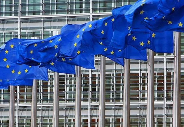 «Καμπάνες» από Κομισιόν σε μέλη που αγνοούν την συμφωνία για το κλίμα