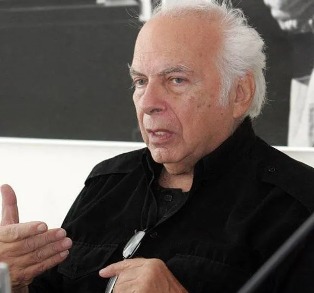 Οικογένεια Κούνδουρου: «Ευχαριστούμε, αλλά όχι» για τη δημόσια δαπάνη της κηδείας