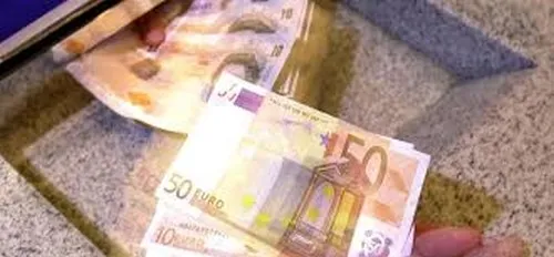 Πώς να διεκδικείστε αποζημίωση μέχρι και €600 για τις διακοπές σας