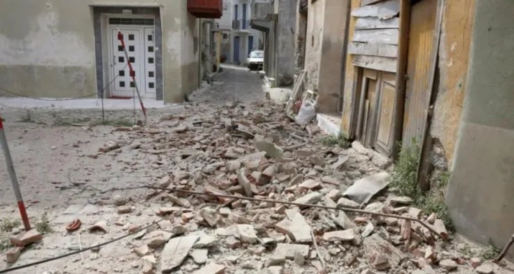 Τουλάχιστον 221 κτίσματα κρίθηκαν επικίνδυνα στη Βρίσα της Λέσβου