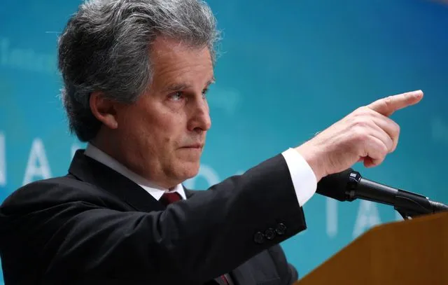 Λίπτον(ΔΝΤ): Διατηρεί τις ελπίδες του για πρόοδο στο χρέος