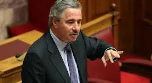 Ο Μανιάτης υποψήφιος για την ηγεσία του νέου κεντροαριστερού φορέα