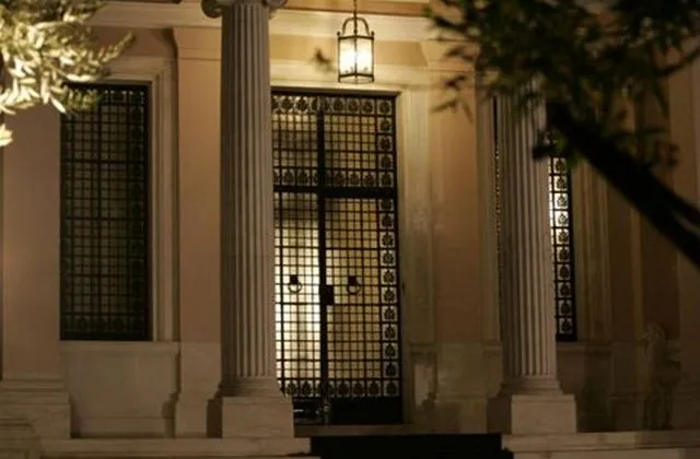 Παραδοχή Μαξίμου ότι υλοποιήθηκε το 33-35% των προαπαιτούμενων