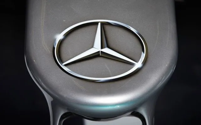 Daimler: Ανακαλεί τρία εκατ. Mercedes στην Ευρώπη