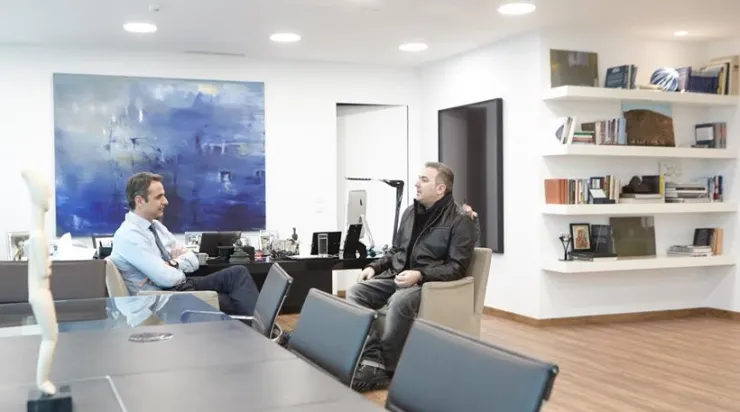 O Ρέμος διαψεύδει τα σενάρια εμπλοκής σε ΝΔ και πολιτική