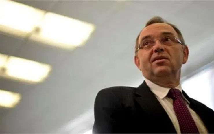 Επίθεση Μπόργιανς σε Ελβετία για φορολογική κατασκοπεία