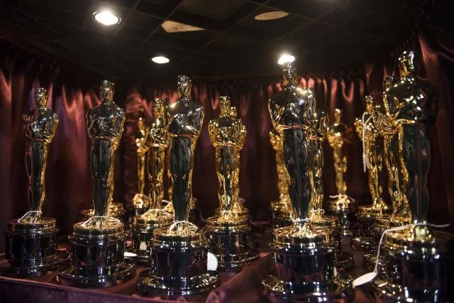 And the Oscar goes to: Ζωντανά στην COSMOTE TV