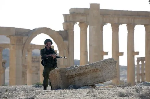 O συριακός στρατός ανακατέλαβε την ιστορική Παλμύρα