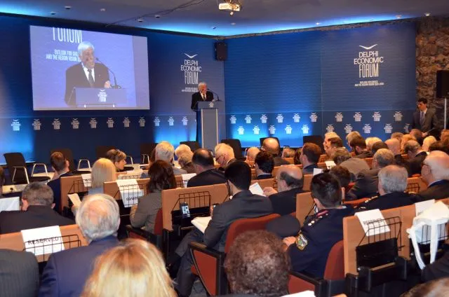 Παυλόπουλος: Κίνδυνος διάλυσης της ΕΕ, αν δεν επιτευχθεί η Ευρωπαϊκή Ολοκλήρωση