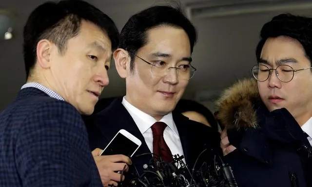 Ν.Κορέα: Γλίτωσε τη σύλληψη ο πρόεδρος της Samsung